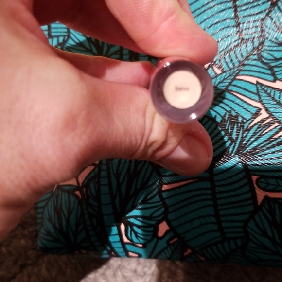 Stila all day liquid lipstick - Picture 3 of 4